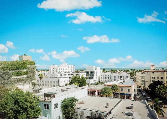 Goodtime , Miami Beach A Tribute PortfolioSpa Hotel